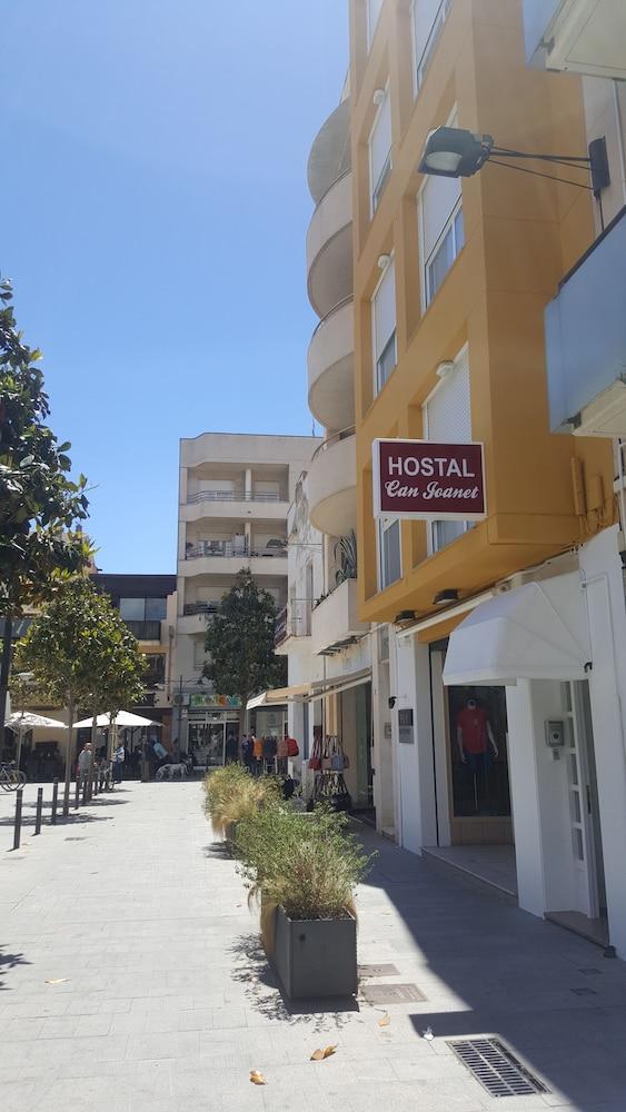 Hostal Can Joanet Cambrils Exterior foto